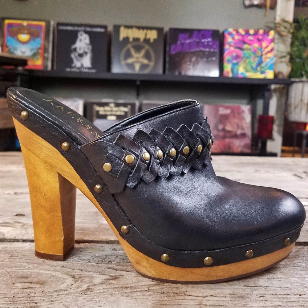 Leather Wood Heel Mule Heel Platform Shayla Lauren